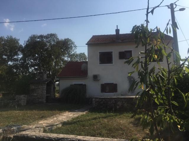 Family Friendly Holiday Home "Ana" Šibenik Eksteriør bilde